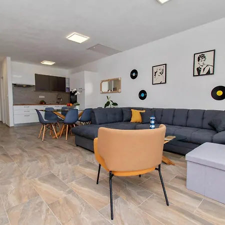 Teo&mia By Istrabook Villa Loborika